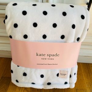 Kate spade oversized twin blanket NWT